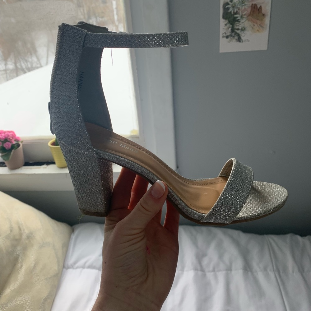 SOLD - Top Moda silver sparkly high heals size 7.5